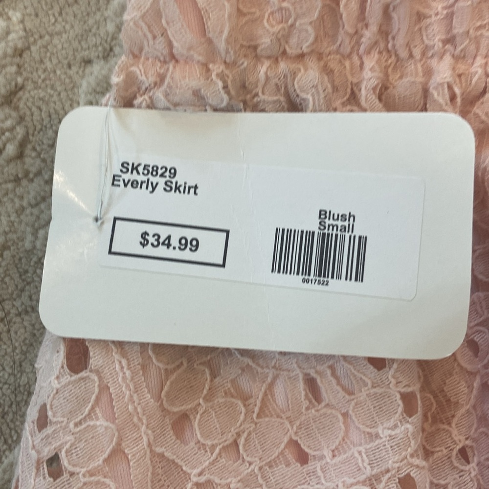 Everly from Dress Up 2 pc pink eyelet top and skirt! Size Medium!! Skirt NWT! - Picture 8 of 10